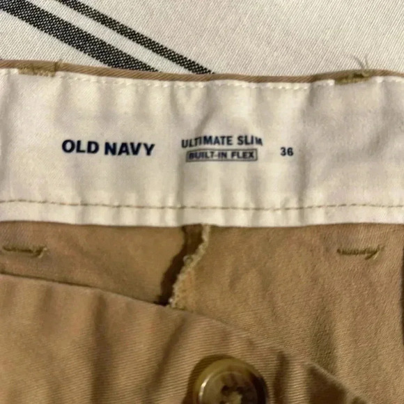 old Navy men flat front khaki shorts size 36 - Picture 6 of 7